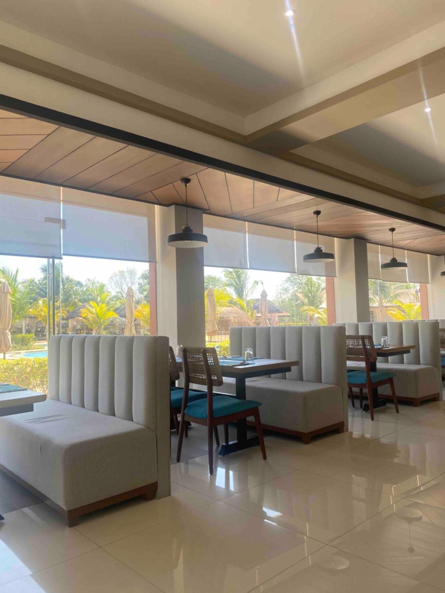 River Palm Hotel And Resort Powered By Cocotel Bugallon Экстерьер фото